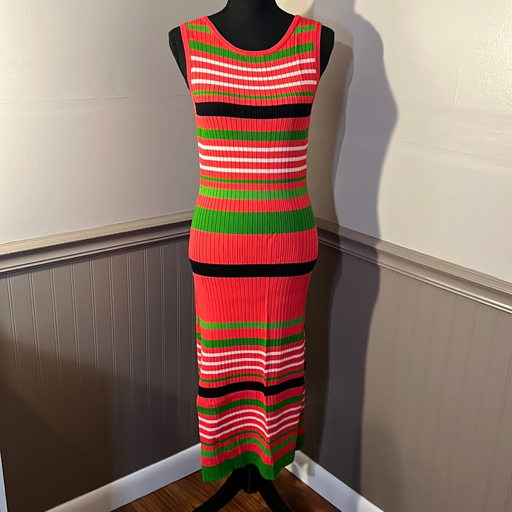 Ribbed Sleeveless Dress